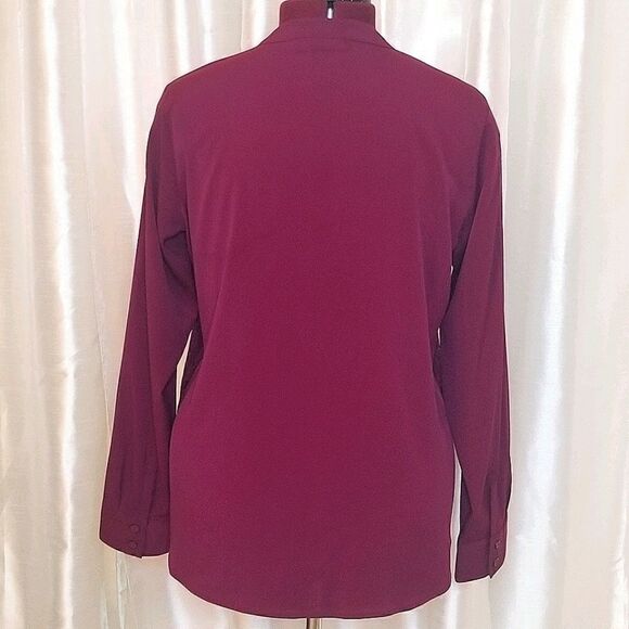 a.n.a. Long Sleeves Blouse (size XL) - Picture 4 of 8